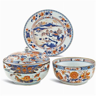 Gruppo di Oggetti in Porcellana Imari (3)