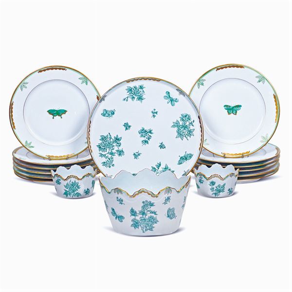 Porcelain tabel set (17)