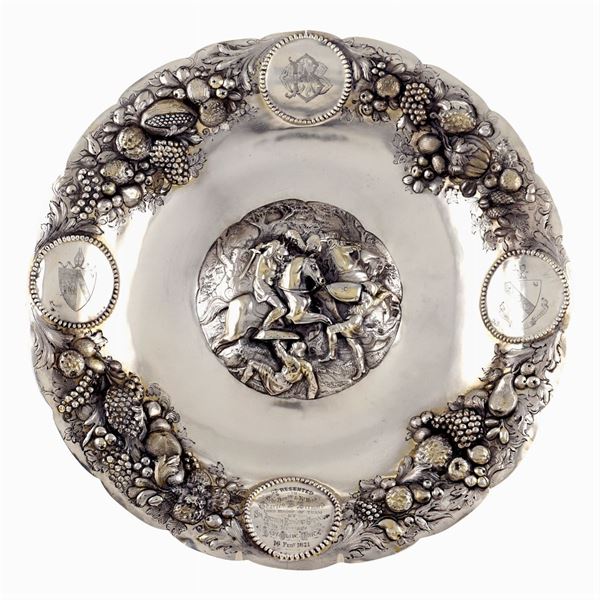 Silver parade plate