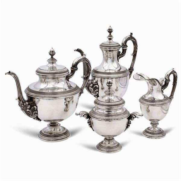 Silver coffee and tea service (4)