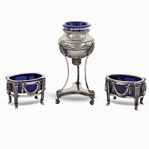 Group of three silver saltcellars (3)