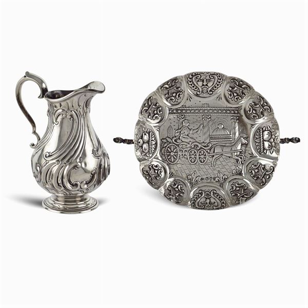 Gruppo di oggetti in argento (2)
