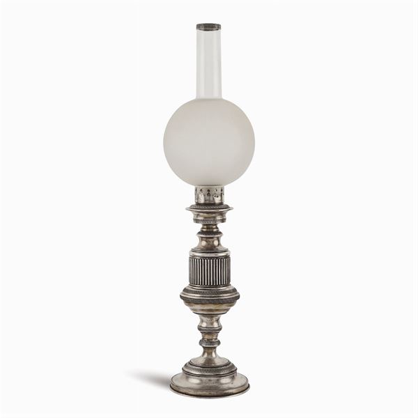 Silver table lamp  (Italy, 20th century)  - Auction FINE SILVER & THE ART OF THE TABLE - III - Colasanti Casa d'Aste