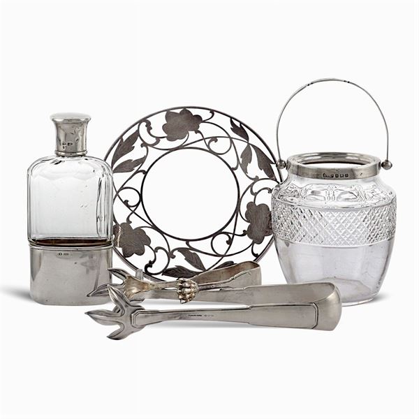 Group of silver objects (5)