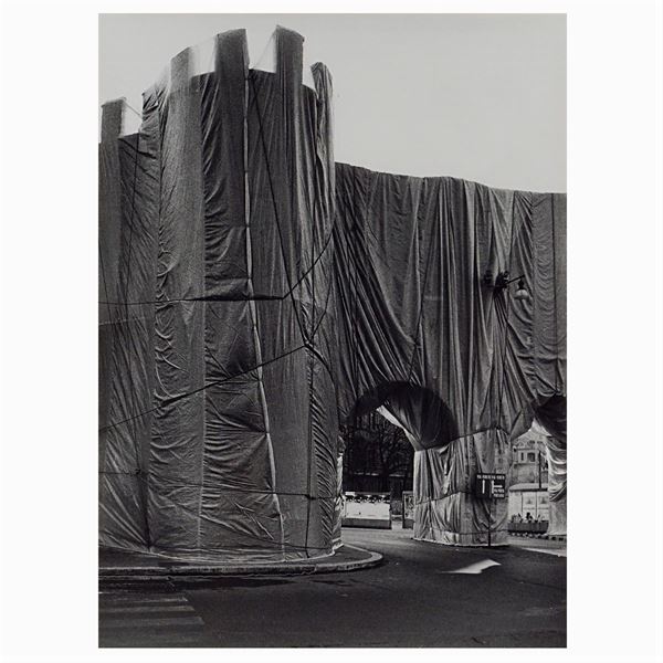 Christo : Christo, attributed to  (Gabrovo 1935)  - Auction MODERN & CONTEMPORARY ART - I - Colasanti Casa d'Aste