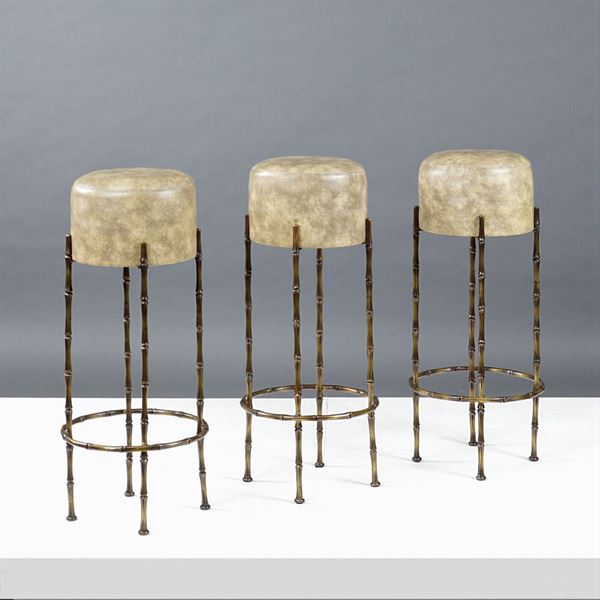 Three grass and leatherette stools, prod. Maison Jansen  (France, 70's)  - Auction DESIGN & 20TH CENTURY DECORATIVE ARTS - II - II - Colasanti Casa d'Aste