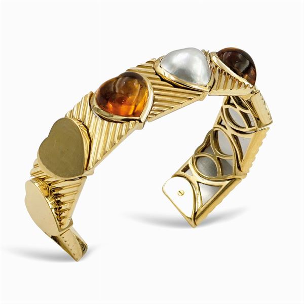 Bracciale a manetta in oro giallo 18kt