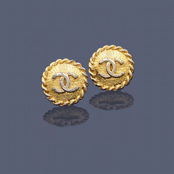Chanel, vintage bijou earrings