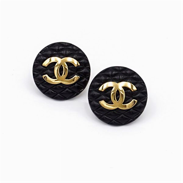Chanel, vintage bijou earrings