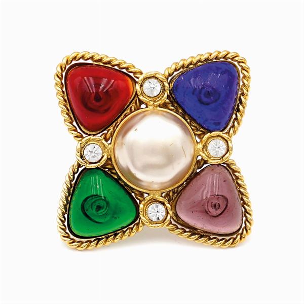 Chanel, "Gripoix" vintage bijou brooch