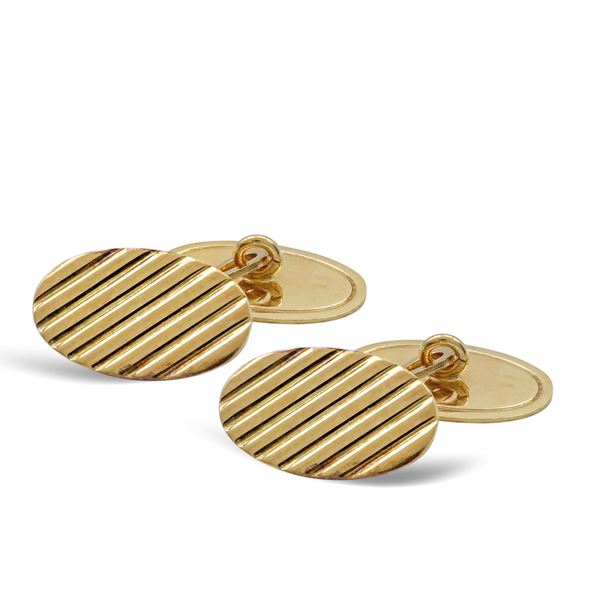 18kt gold oval cufflinks  (1950/60s)  - Auction FINE SILVER & THE ART OF THE TABLE - III - Colasanti Casa d'Aste