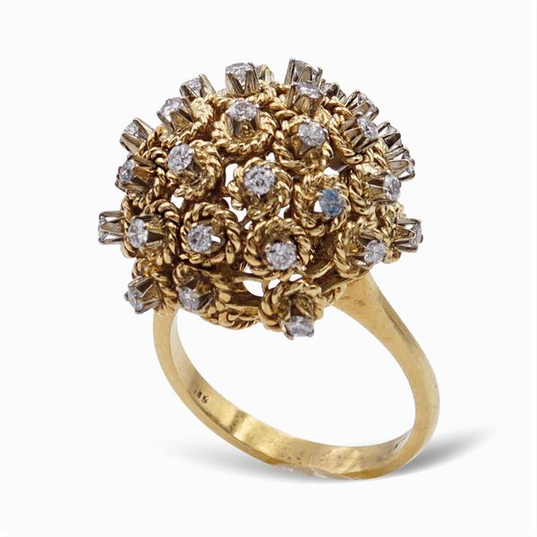 Anello bombé in oro giallo 18kt