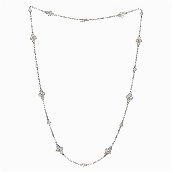 Girocollo in platino e diamanti