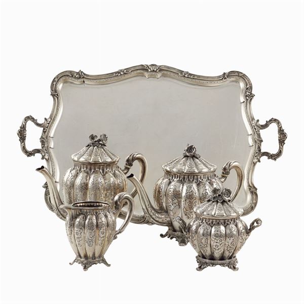 Silver tea and coffee service (5)