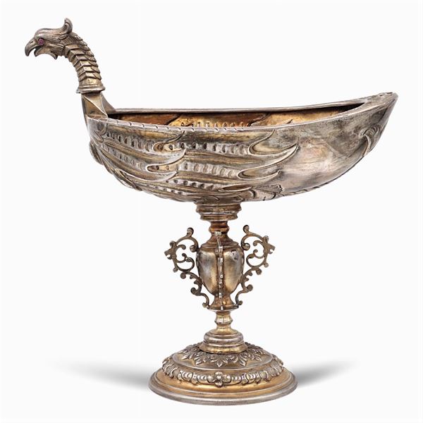 Vermeil stand  (Spain, 20th century)  - Auction FINE SILVER AND THE ART OF THE TABLE - Colasanti Casa d'Aste