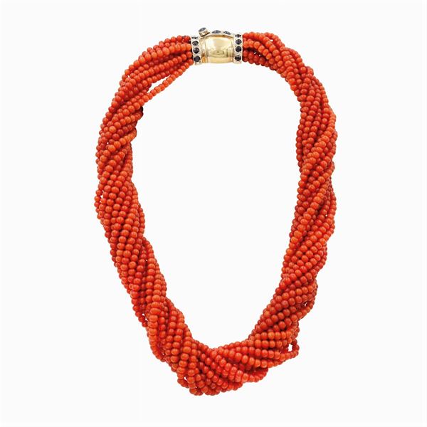 Red coral torchon collier