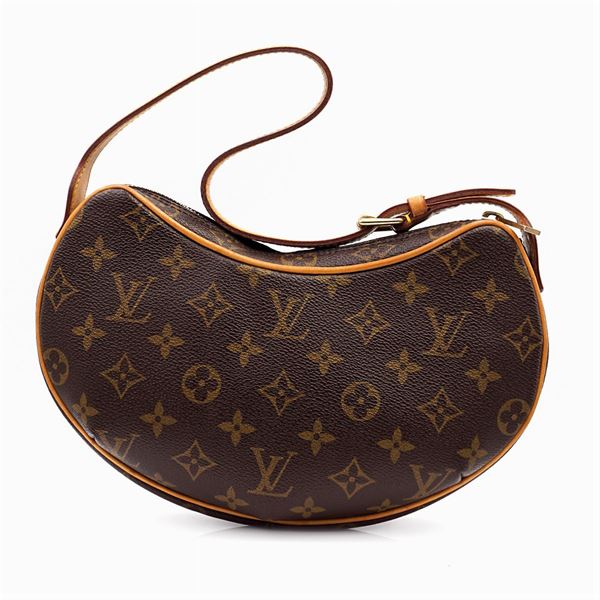 Louis Vuitton, modello Croissant