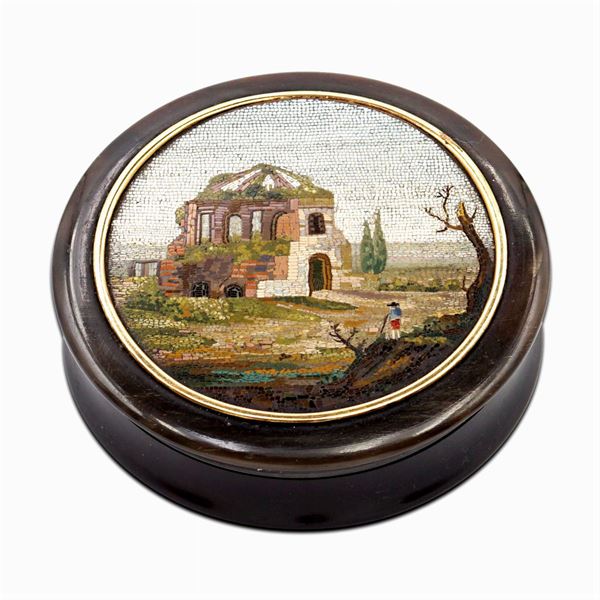 Shell, gold and micromosaic snuff box