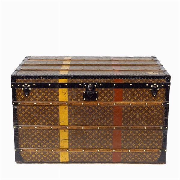 Past auction: Louis Vuitton outfitted steamer trunk circa 1930