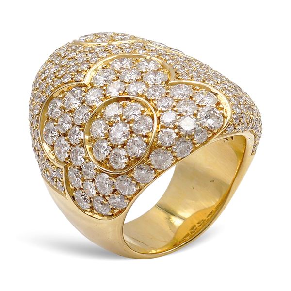 18kt gold and diamond band ring