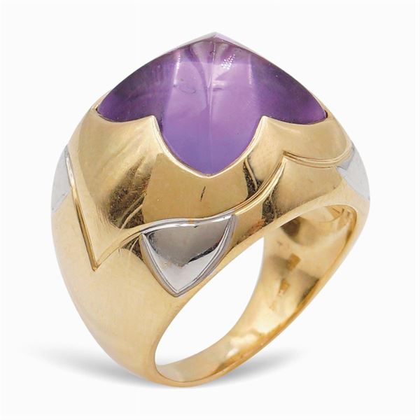 Bulgari, Piramide model ring