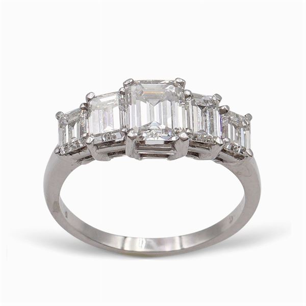 Anello rivière in oro bianco 18kt e diamanti