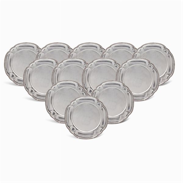 Twelve silver service plates  (Italy, 20th century)  - Auction FINE SILVER & THE ART OF THE TABLE - III - Colasanti Casa d'Aste