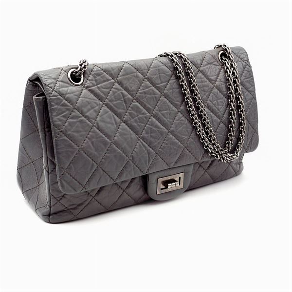 Chanel, modello Reissu 227 misura Jumbo