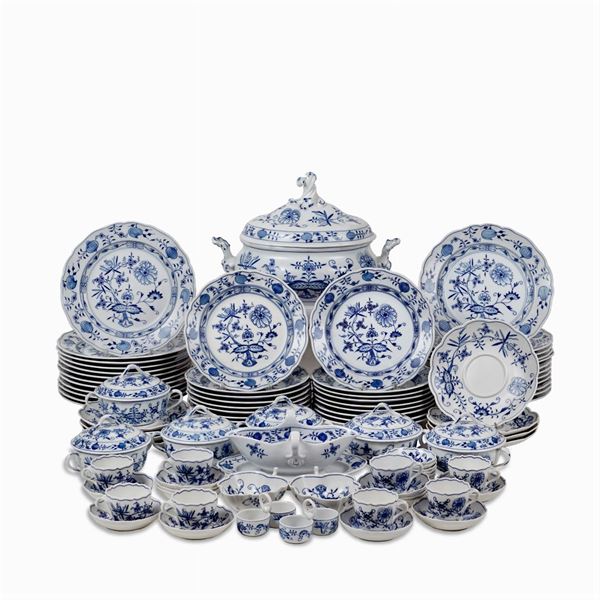 Meissen, porcelain table set (94)