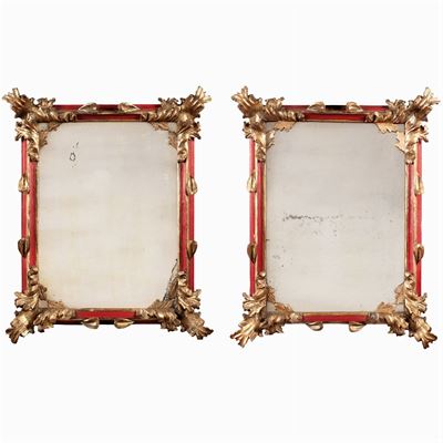 Coppia di Specchiere in Legno Dorato e Laccato Rosso