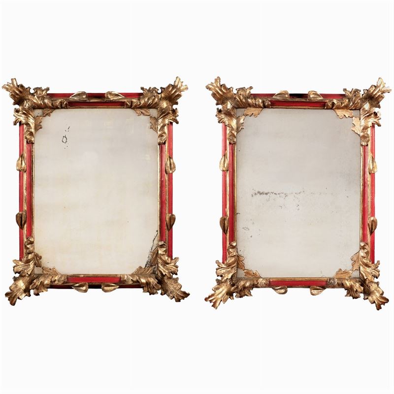 Coppia di Specchiere in Legno Dorato e Laccato Rosso