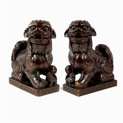 Coppia di Sculture in Legno