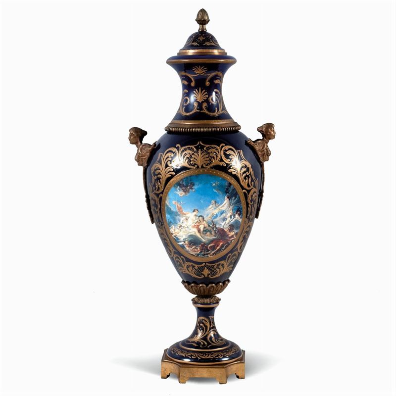 Vaso in Porcellana Blu e Bronzo