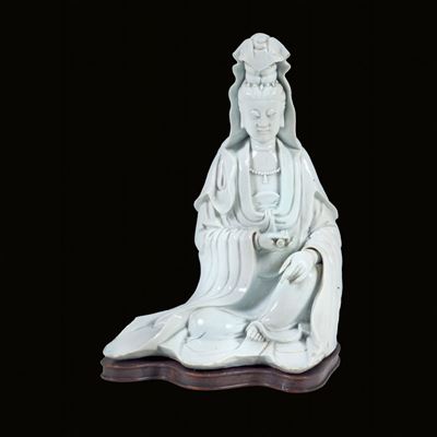 Figura di Guanyin Seduta in Blanc De Chine