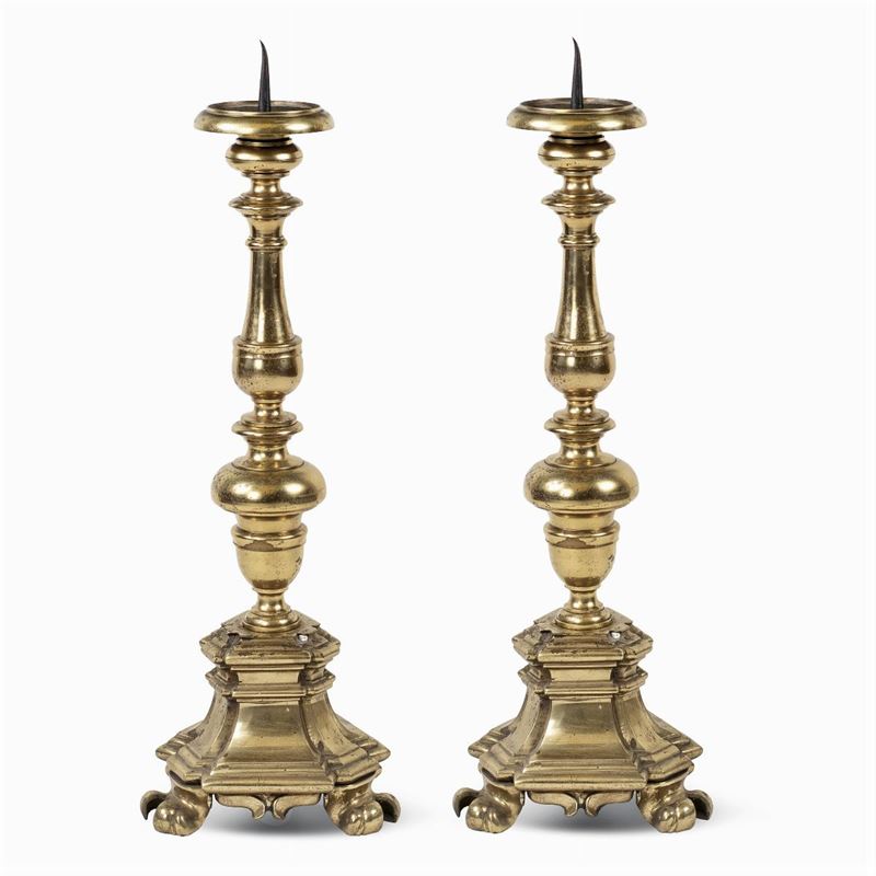 Coppia di Torcieri in Bronzo