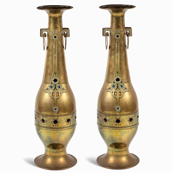 Coppia di vasi in metallo dorato  (Marocco, XIX-XX Sec.)  - Asta DIPINTI E ARREDI DA VILLA SAMINIATI  - Colasanti Casa d'Aste