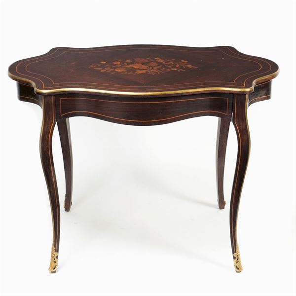 Rosewood and pear wood centerpiece table
