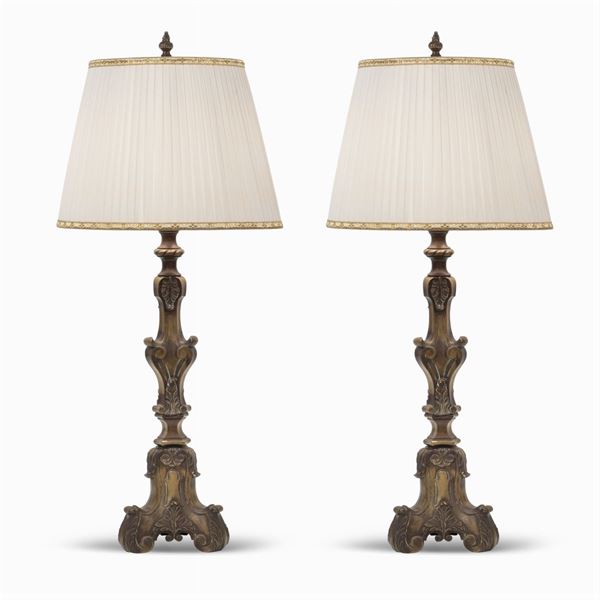 Pair of bronze lamps