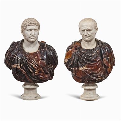 Coppia di Grandi Busti in Marmi Policromi