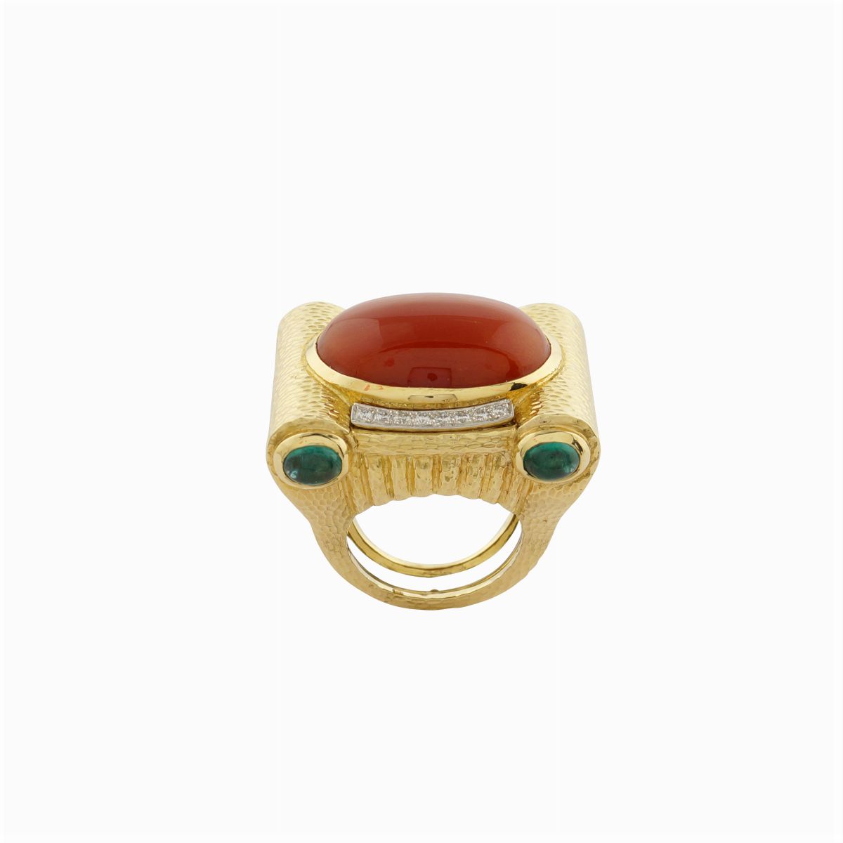 David Webb, Anello con Corallo Rosso