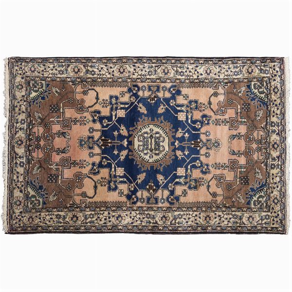 Oriental carpet
