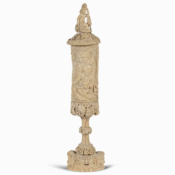 Bone cup with lid