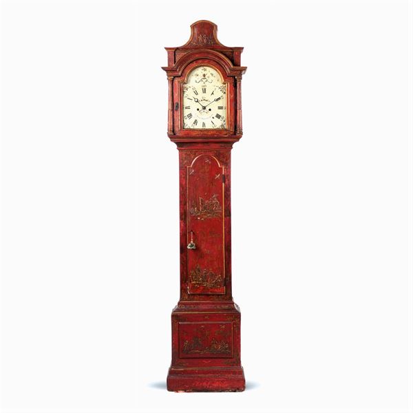 Red lacquered wood tower clock