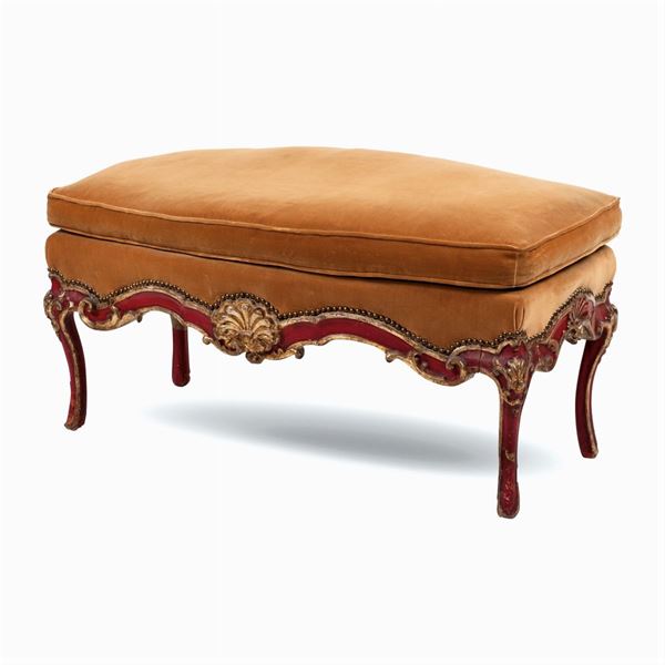 Red lacquered and gilt wood bench