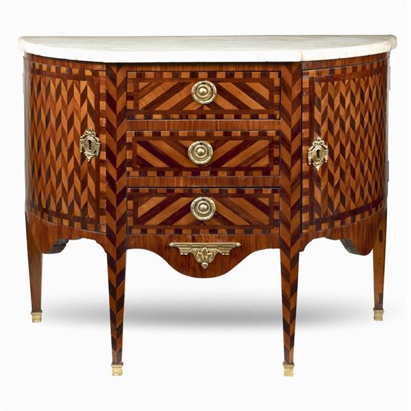Demilune dresser