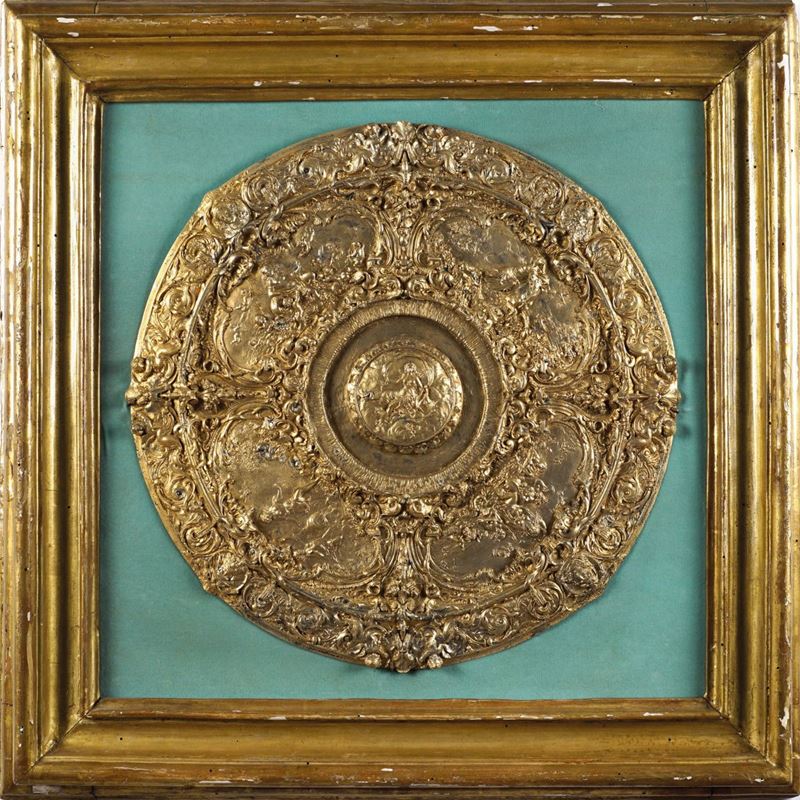 Piatto da Parata in Bronzo Dorato