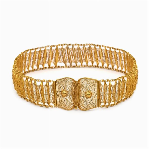 Rare 21kt gold filigree belt