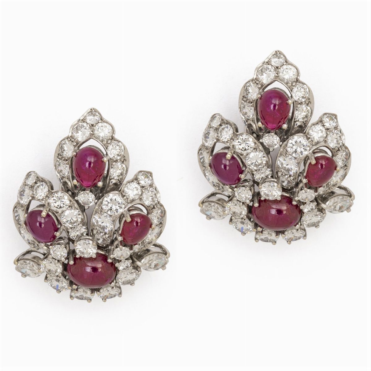 Importante Parure in Oro Bianco 18kt Rubini e Diamanti