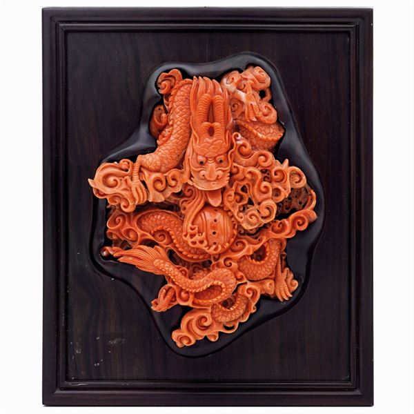 Scultura in corallo  (Cina, XX Sec.)  - Asta Da Importanti Collezioni Romane - Colasanti Casa d'Aste