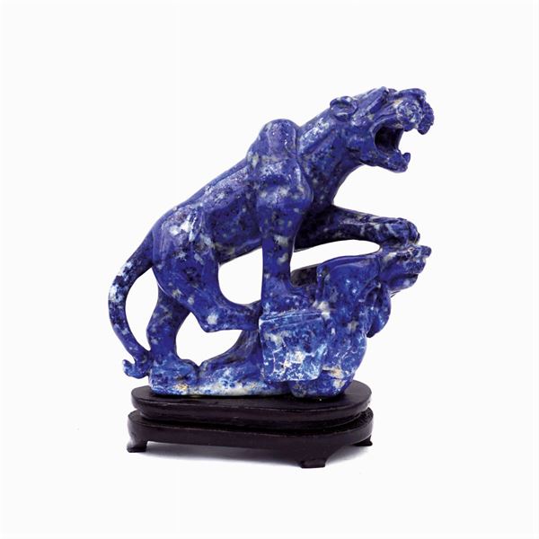 Lapis lazuli sculpture